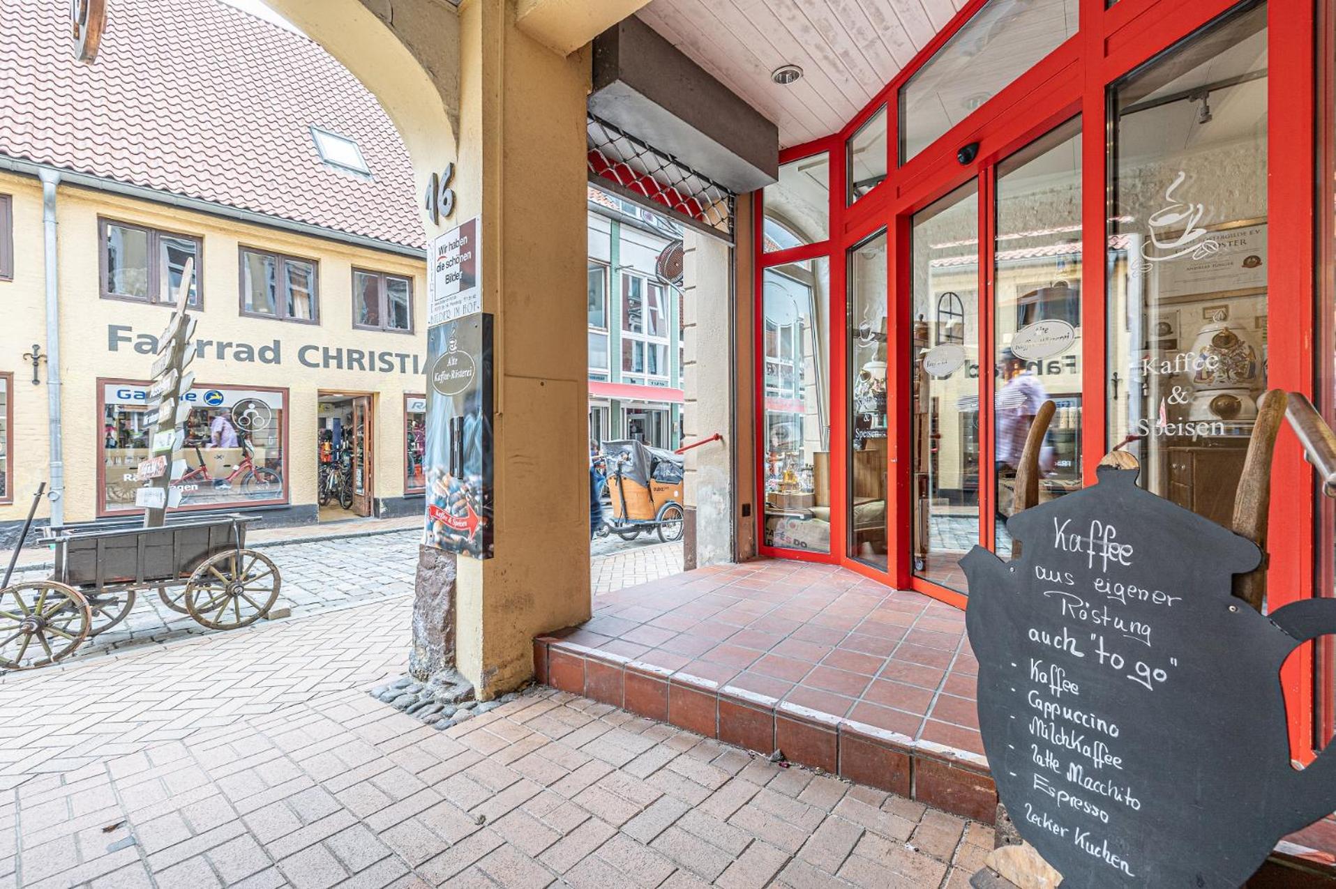 Fewo1846 - Im Sonnenhof - Komfortable 2-Zimmer-Wohnung Im Stadtzentrum Flensburgo Exterior foto